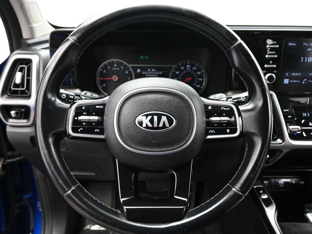 Used 2021 Kia Sorento EX image 12