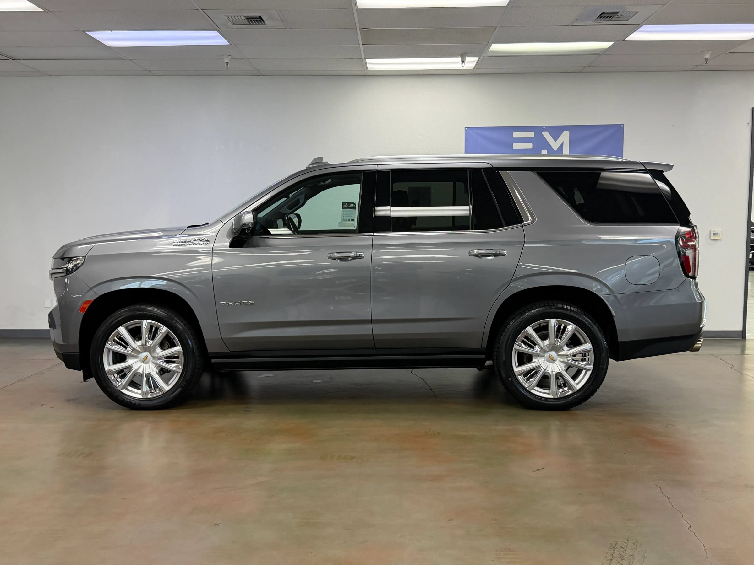 Used 2021 Chevrolet Tahoe High Country AWD/4WD image 12