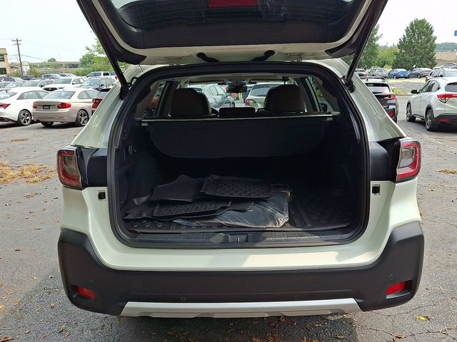 Certified 2023 Subaru Outback Touring AWD/4WD image 45