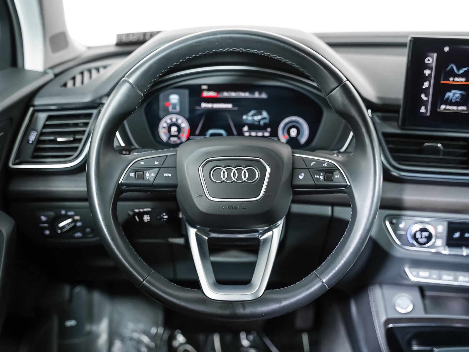 Used 2021 Audi Q5 2.0T Premium Plus w/ Premium Plus Package AWD/4WD image 15