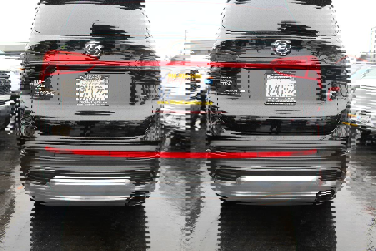 Used 2022 Hyundai Santa Fe SEL w/ Convenience Package image 16