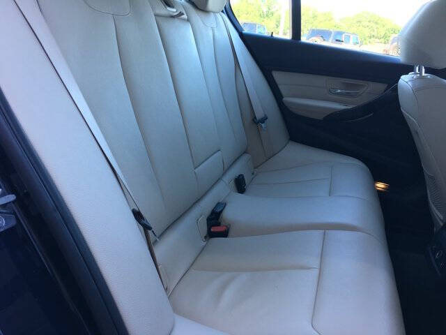Used 2015 BMW 328d xDrive Sedan AWD/4WD image 11