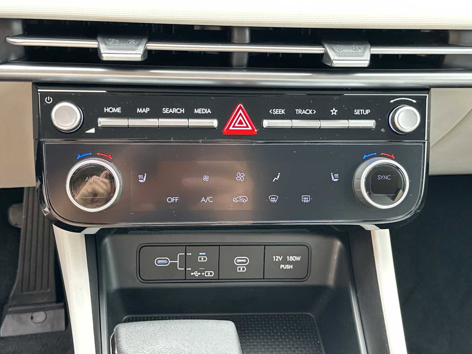 New 2026 Hyundai Tucson SEL image 19