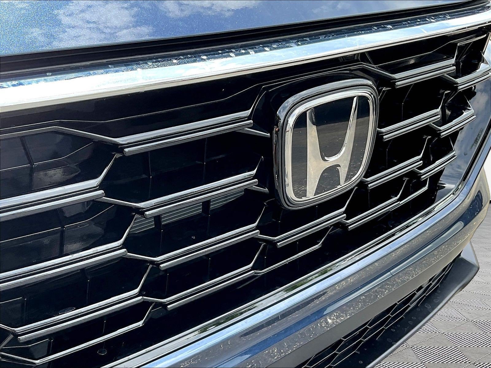 Certified 2025 Honda CR-V EX-L image 33