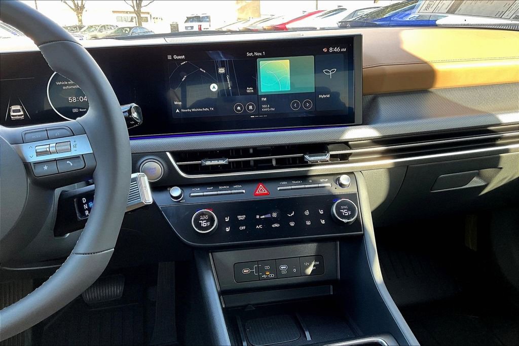 New 2025 Hyundai Sonata Limited image 25