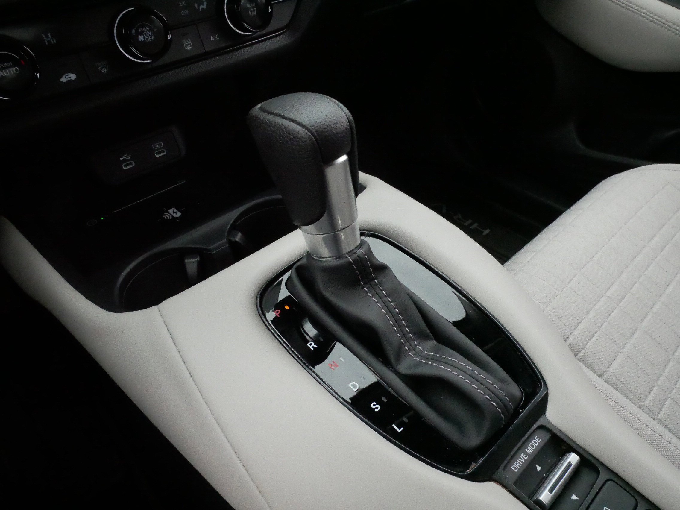 Used 2026 Honda HR-V LX image 24