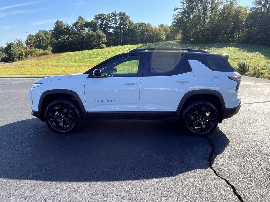 New 2026 Chevrolet Equinox LT w/ Convenience Package II image 25