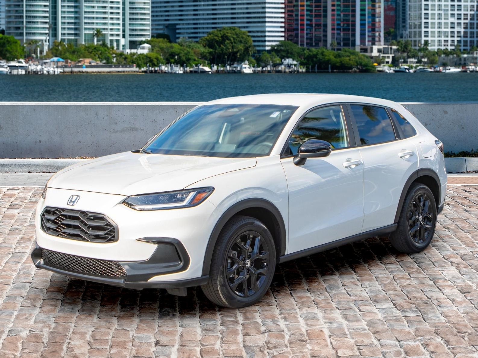 Certified 2023 Honda HR-V Sport image 1