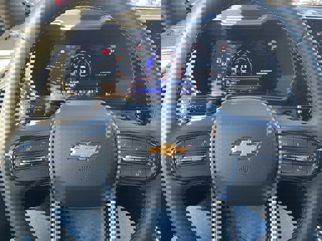 New 2026 Chevrolet Colorado W/T image 13