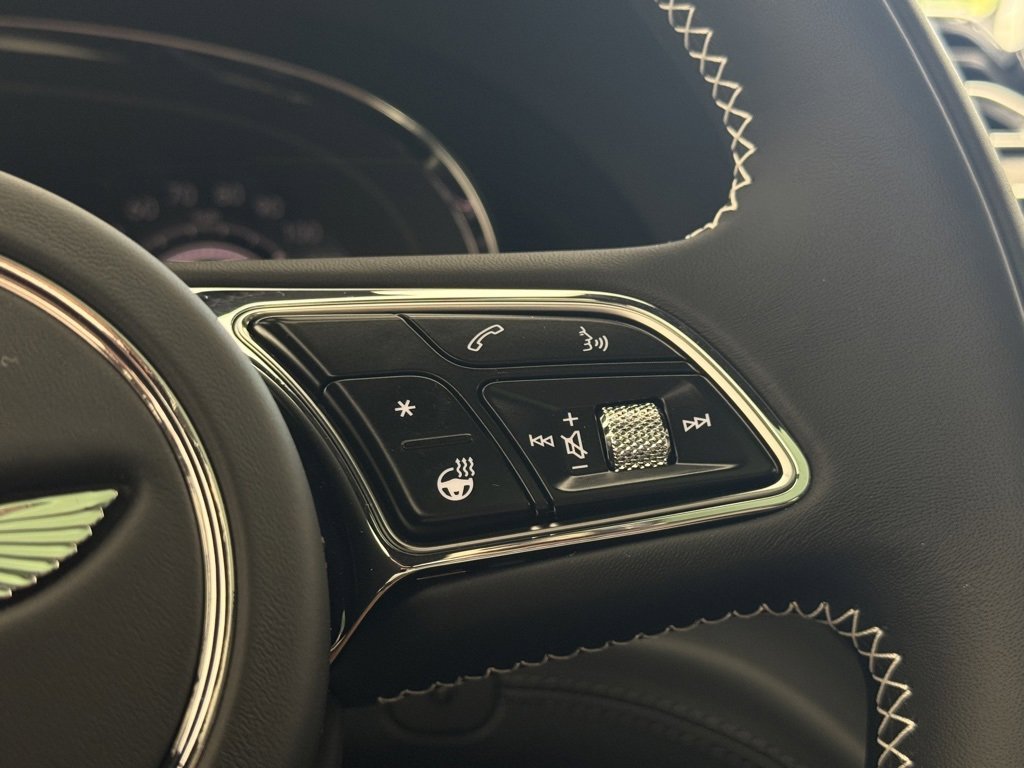 New 2025 Bentley Bentayga image 19