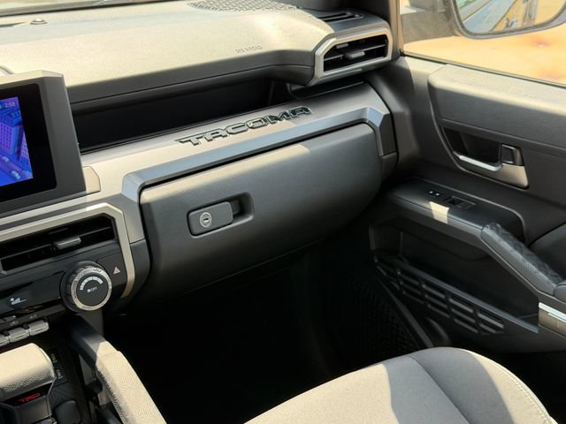 Used 2026 Toyota Tacoma TRD Sport AWD/4WD image 17