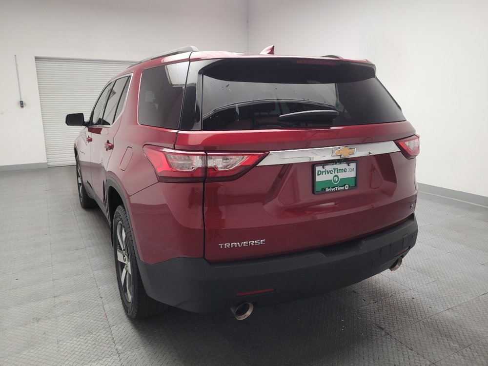 Used 2019 Chevrolet Traverse LT w/ LT Premium Package FWD image 6