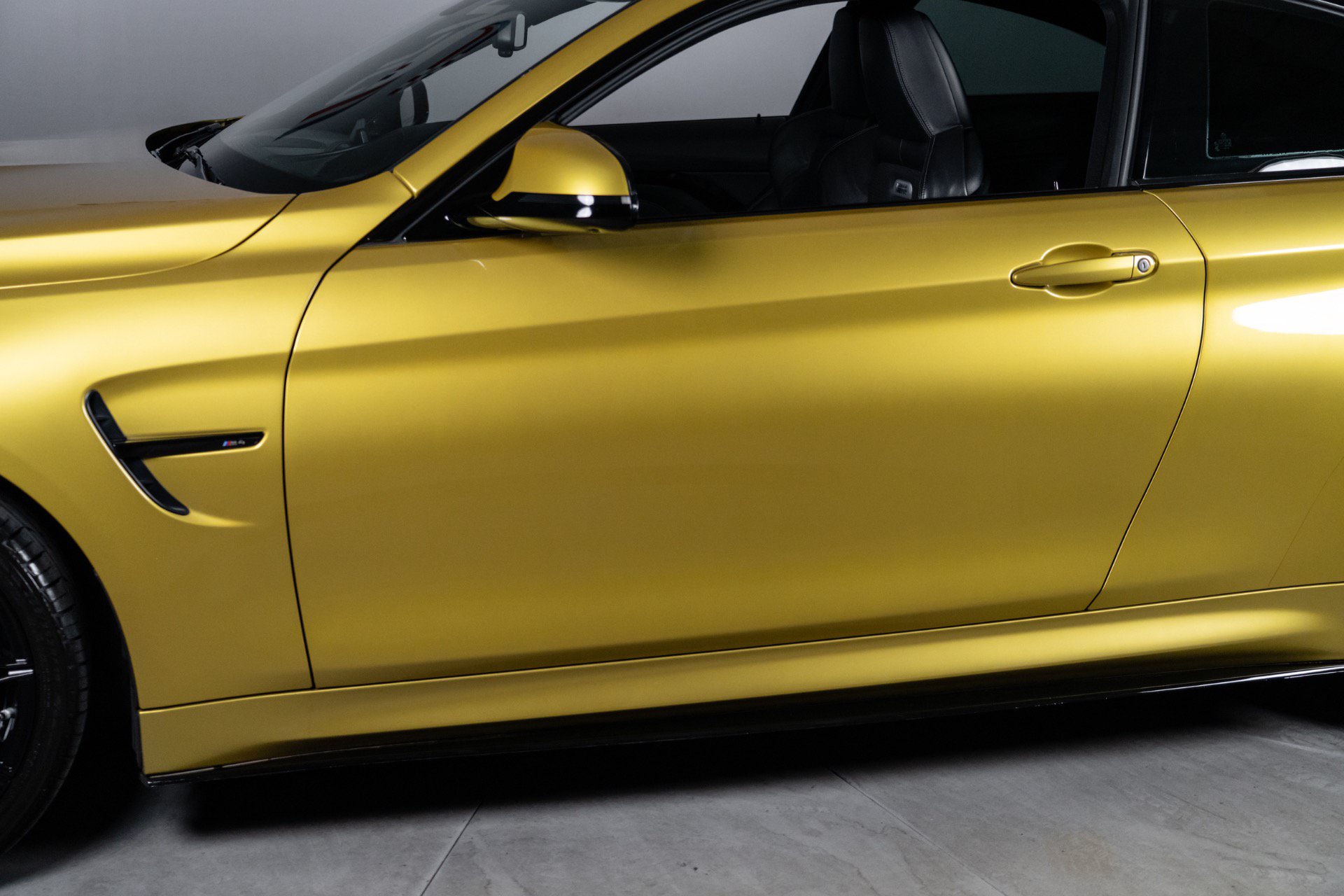 Used 2015 BMW M4 Coupe RWD image 7