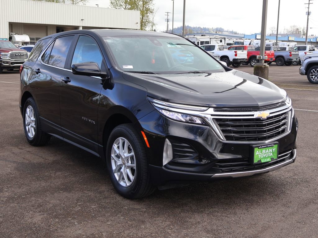Used 2024 Chevrolet Equinox LT AWD/4WD image 9