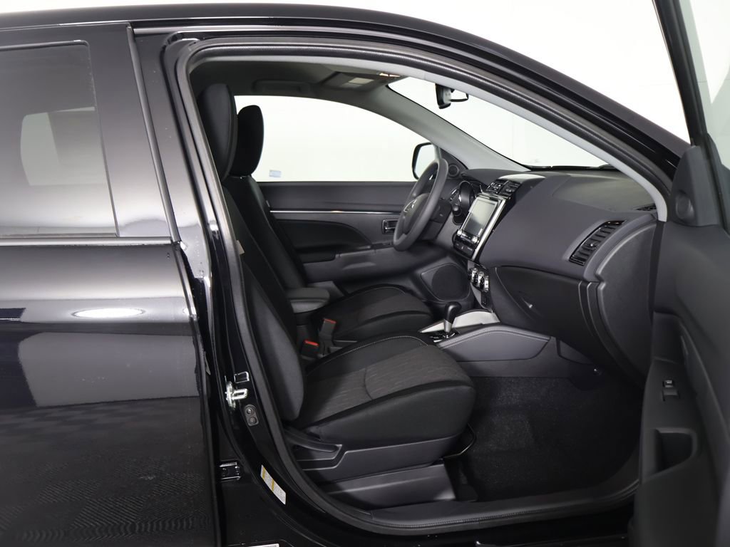 New 2026 Mitsubishi Outlander Sport ES image 27