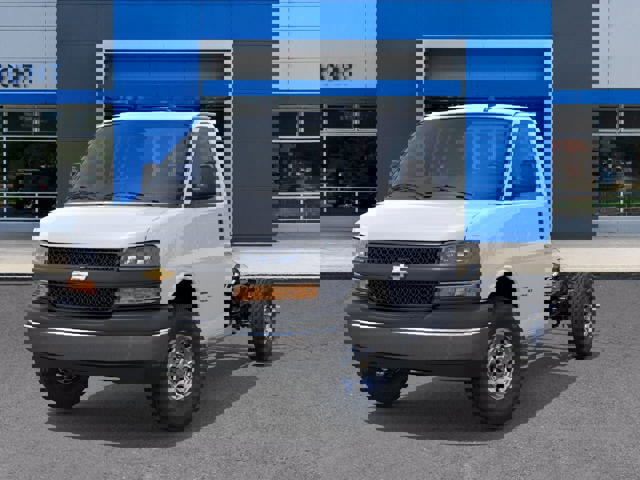 New 2025 Chevrolet Express 3500 w/ Power Convenience Package image 32