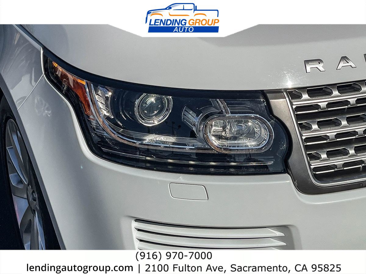 Used 2017 Land Rover Range Rover HSE image 7