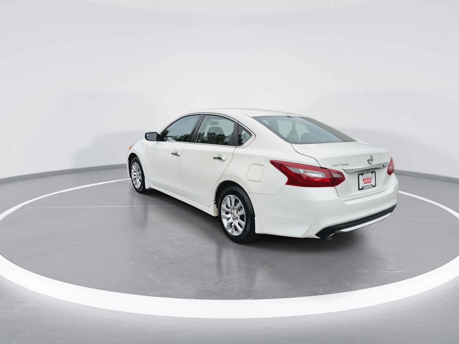 Used 2018 Nissan Altima 2.5 S w/ S Convenience Package FWD image 6