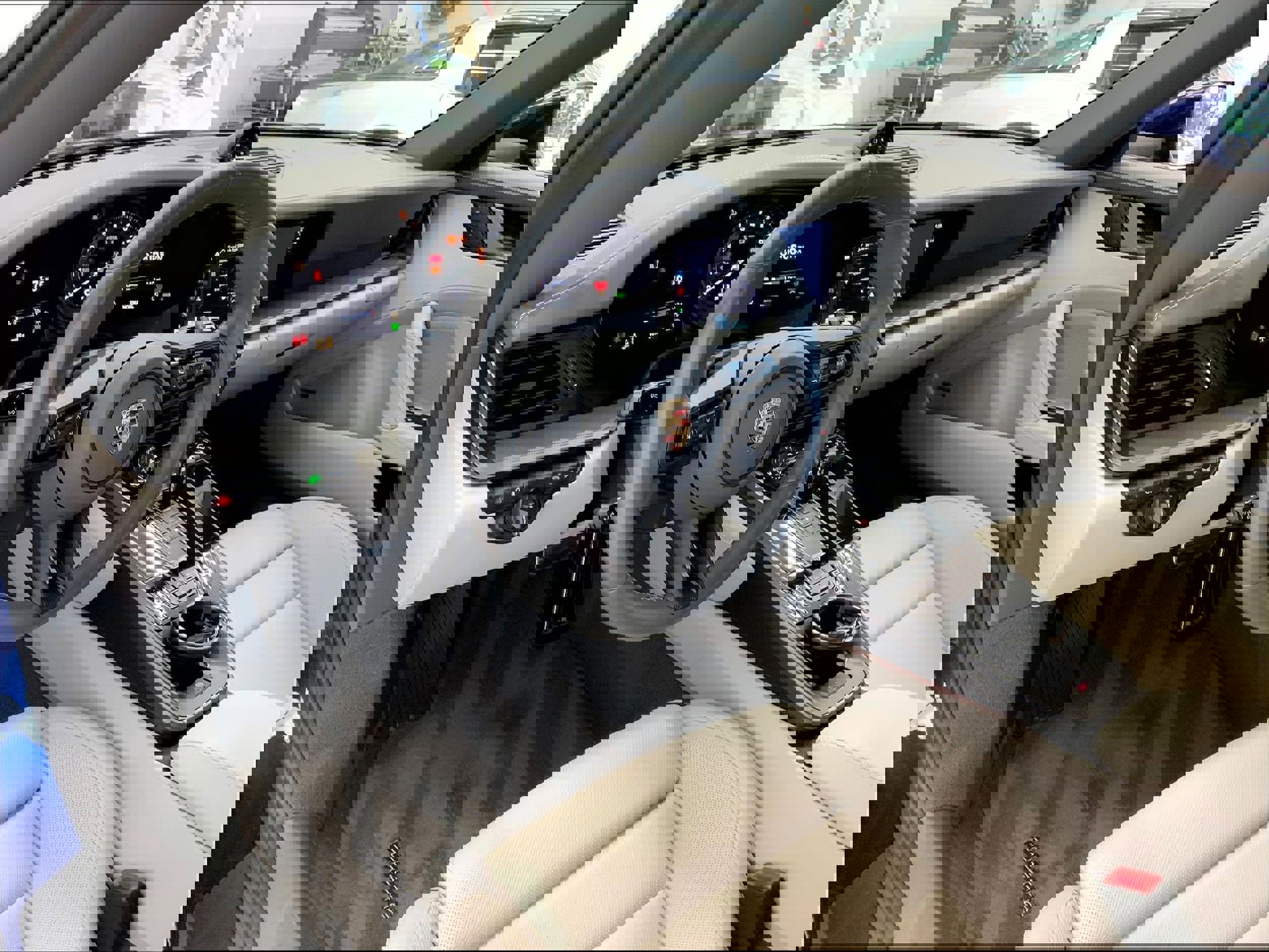 Used 2023 Porsche 911 Carrera 4S image 4