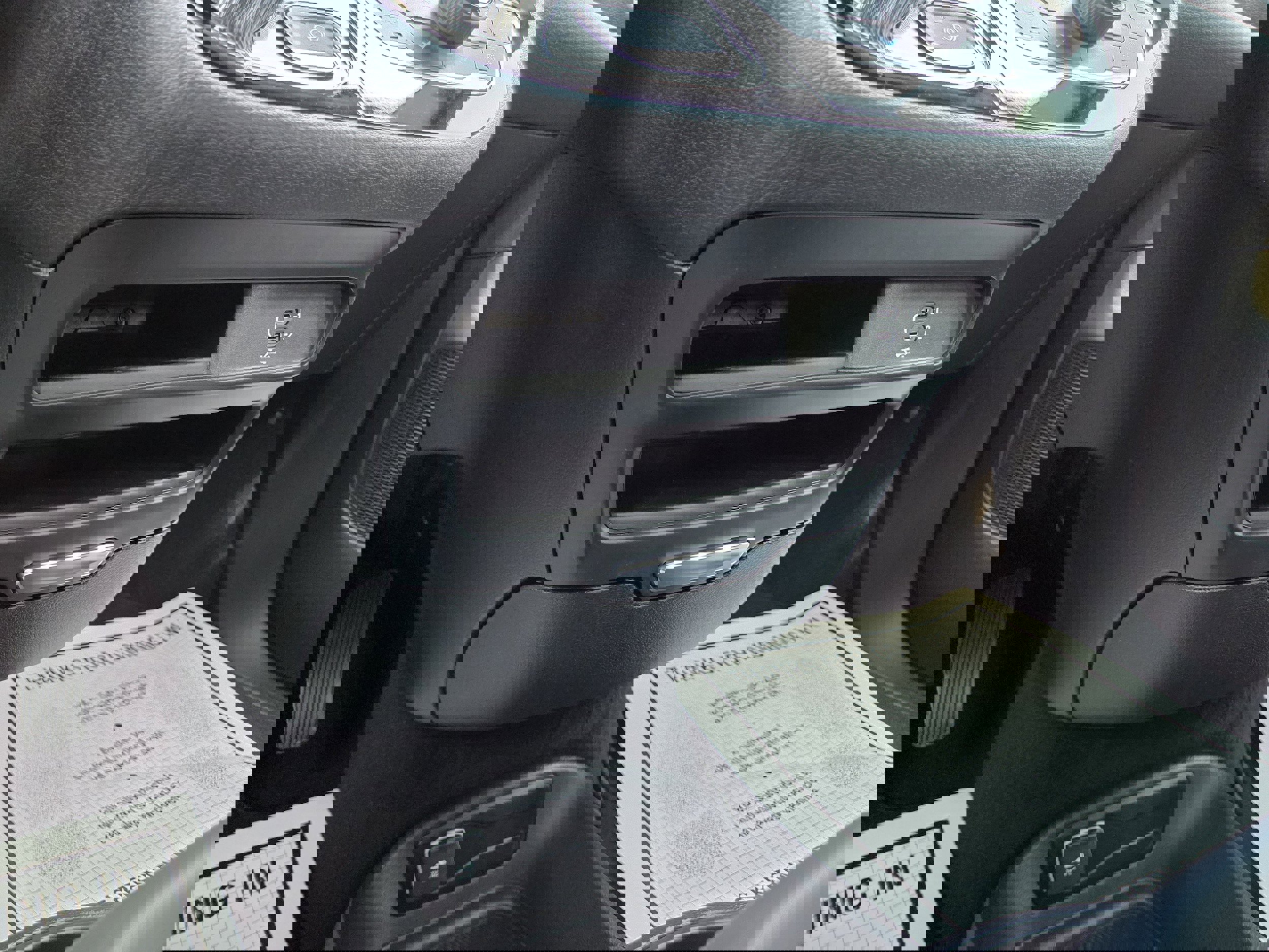 New 2026 Chrysler Pacifica Select image 33