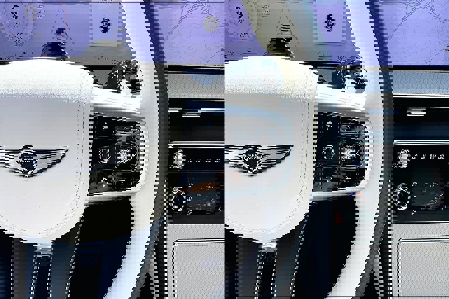 Used 2025 Genesis GV80 3.5T Prestige image 25