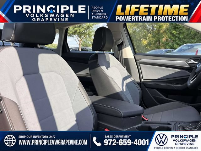 New 2027 Volkswagen Jetta SE FWD image 25