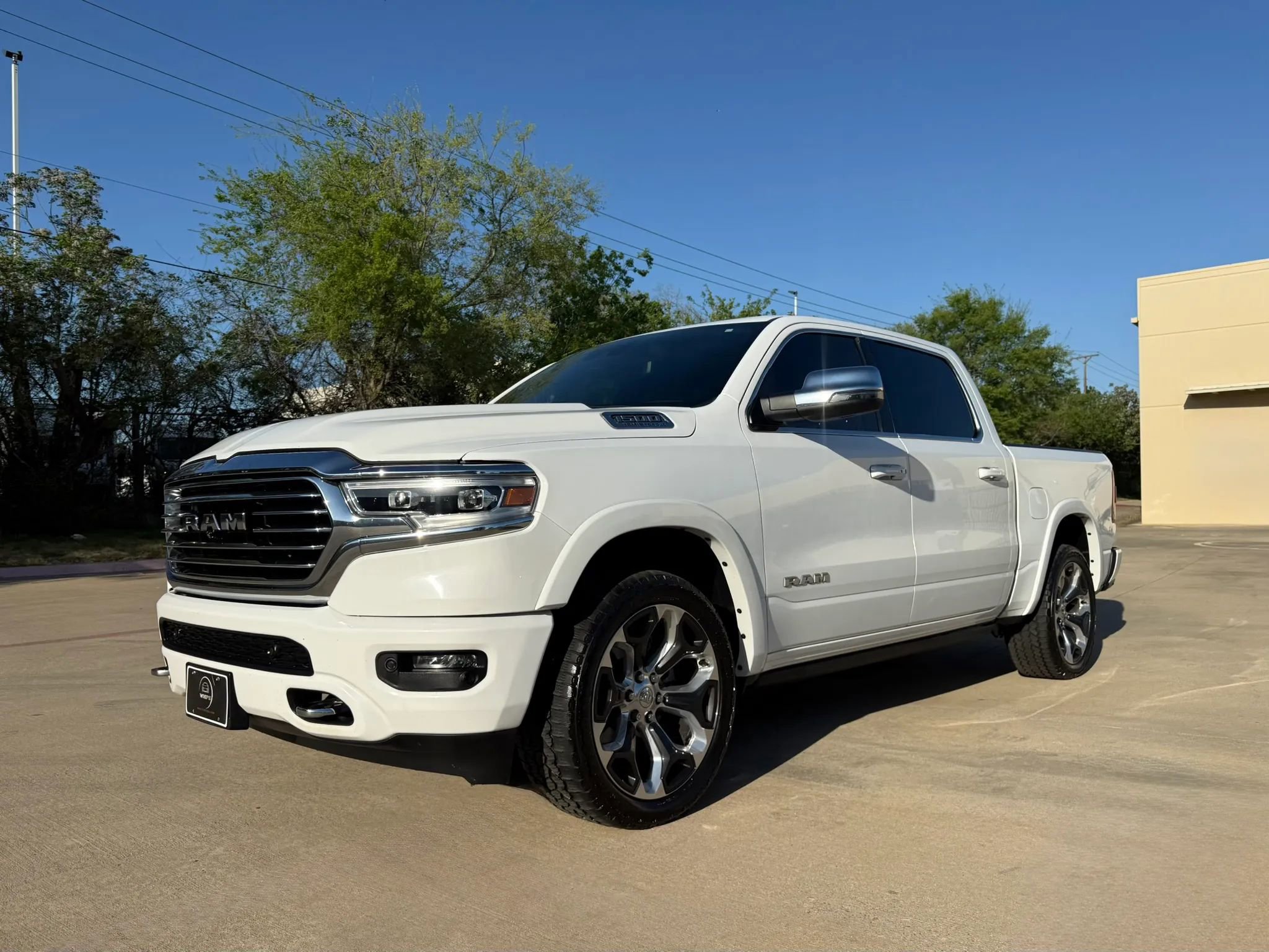 Used 2023 RAM 1500 Limited image 2