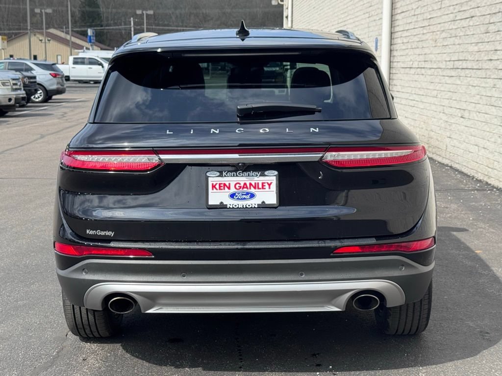 Used 2022 Lincoln Corsair AWD w/ Premium Package image 10