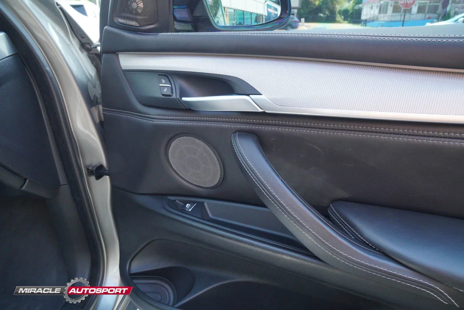 Used 2016 BMW X5 M image 30