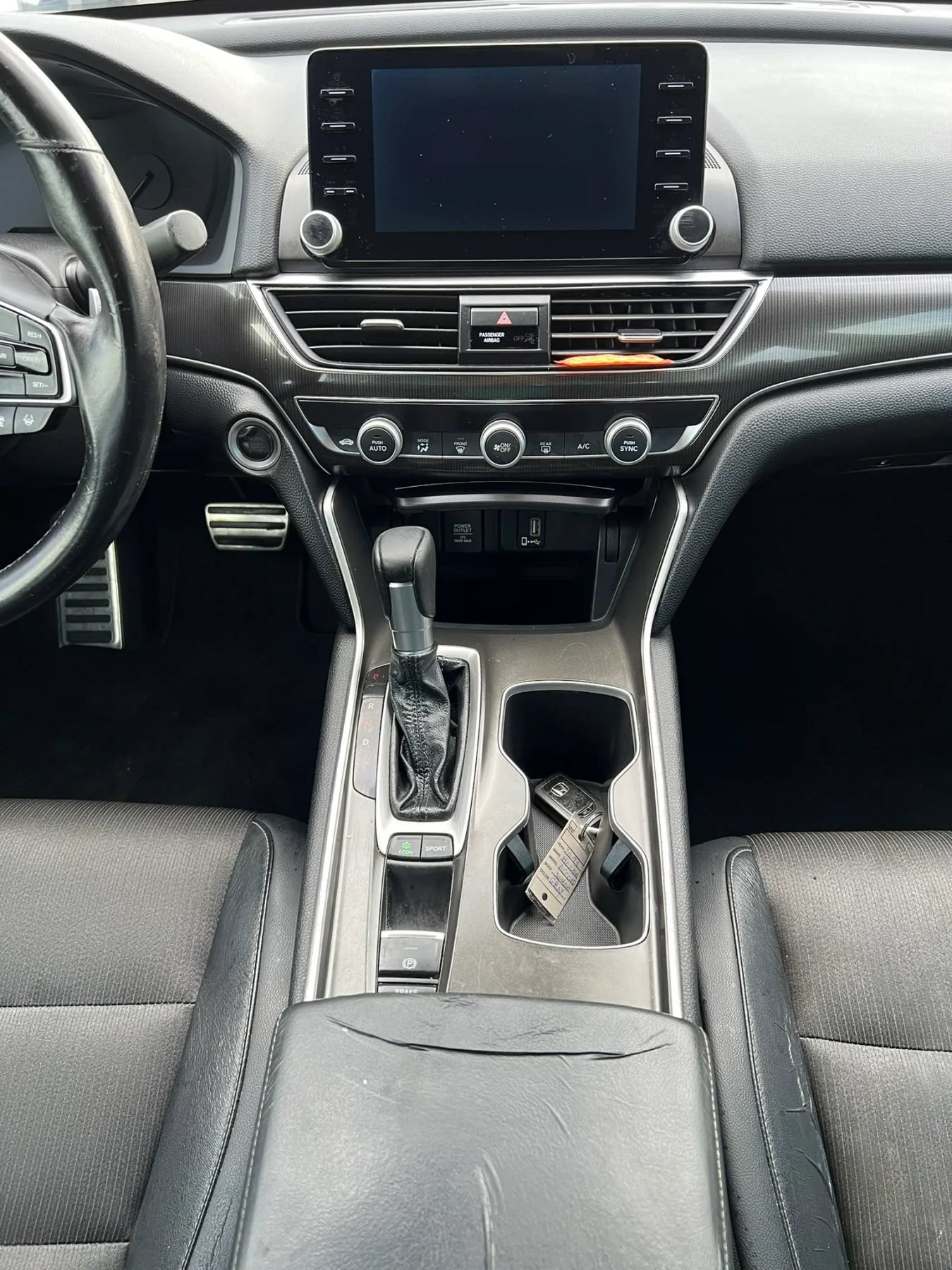 Used 2018 Honda Accord Sport image 9
