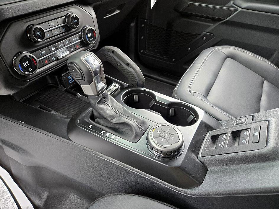 New 2025 Ford Bronco Big Bend w/ Black Diamond Package image 23