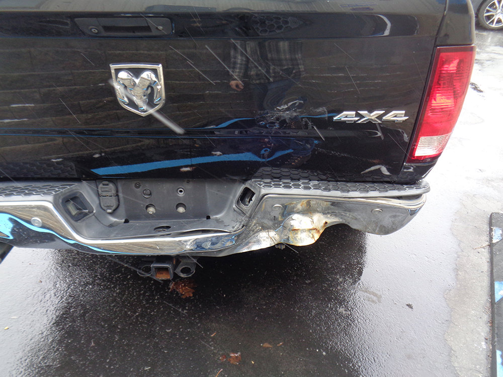 Used 2016 RAM 1500 SLT AWD/4WD image 4