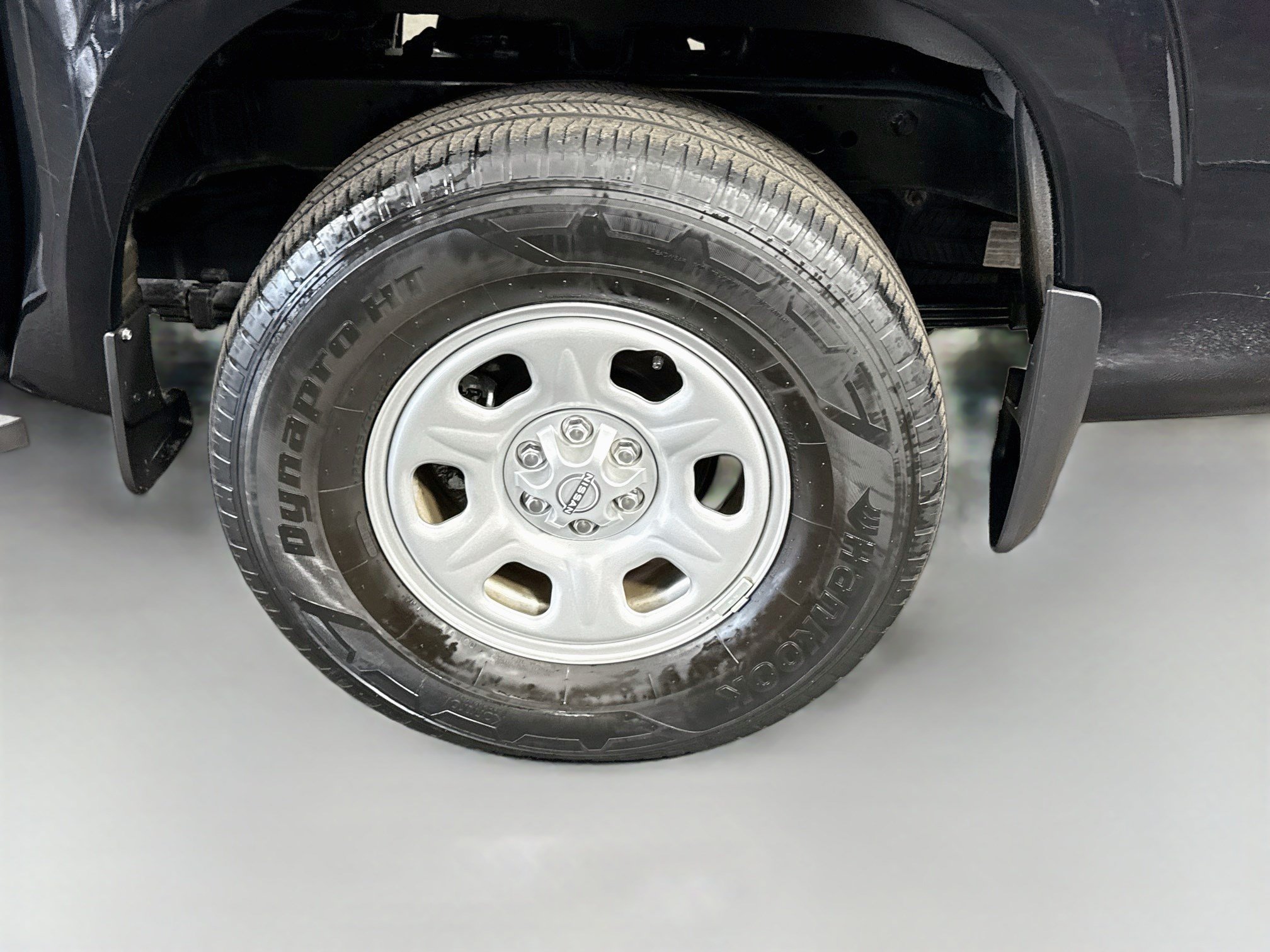 Used 2022 Nissan Frontier S w/ Technology Package AWD/4WD image 37
