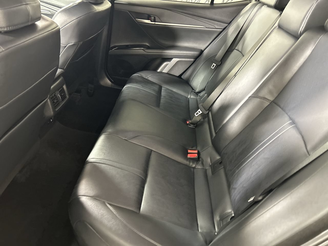 Used 2025 Toyota Camry XSE FWD image 24