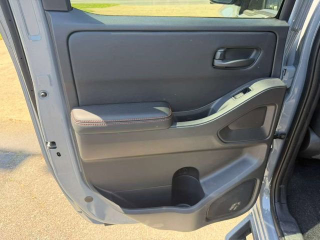 Used 2026 Nissan Frontier Pro-X w/ Pro-X Convenience Package image 11