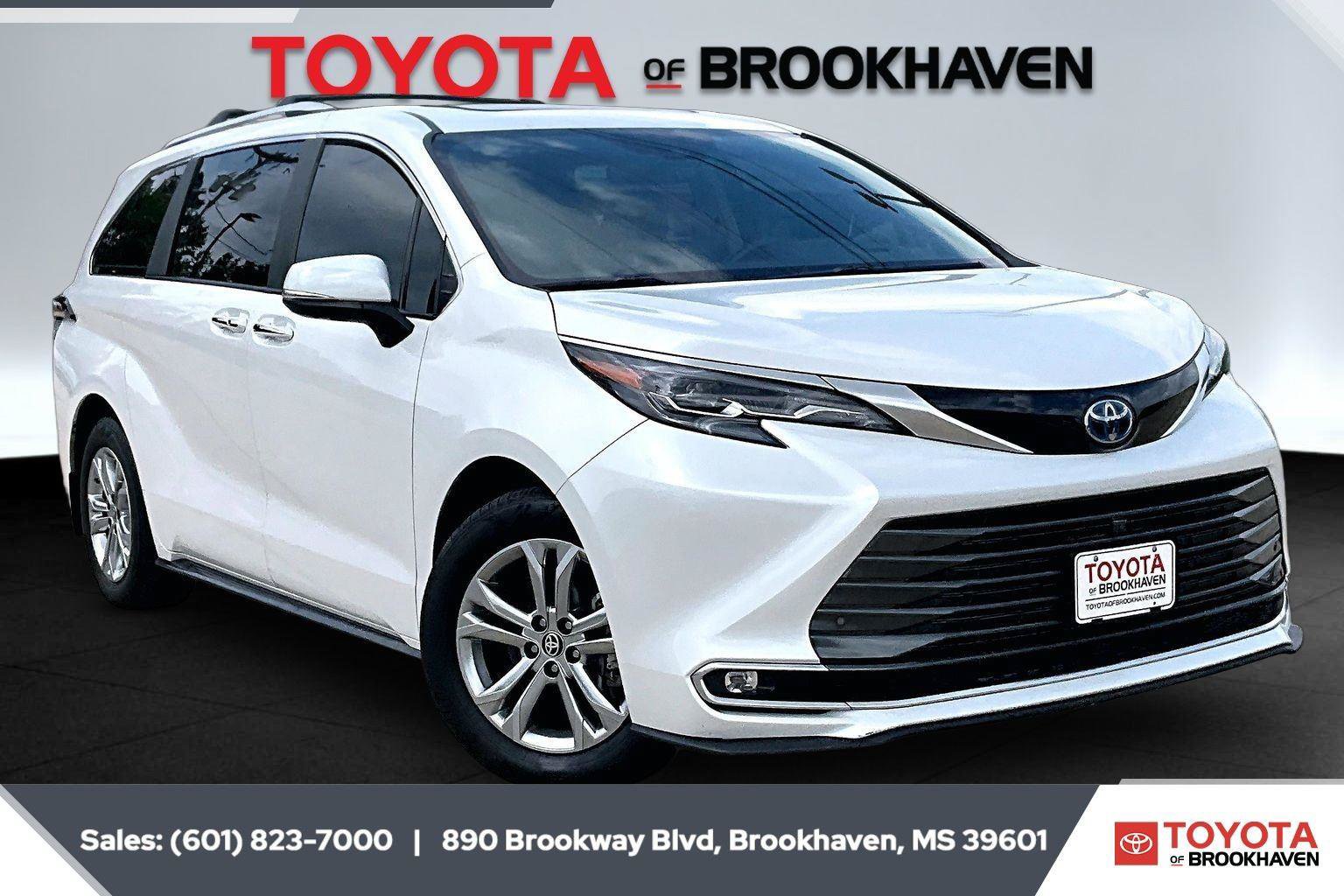 Used 2024 Toyota Sienna Platinum
