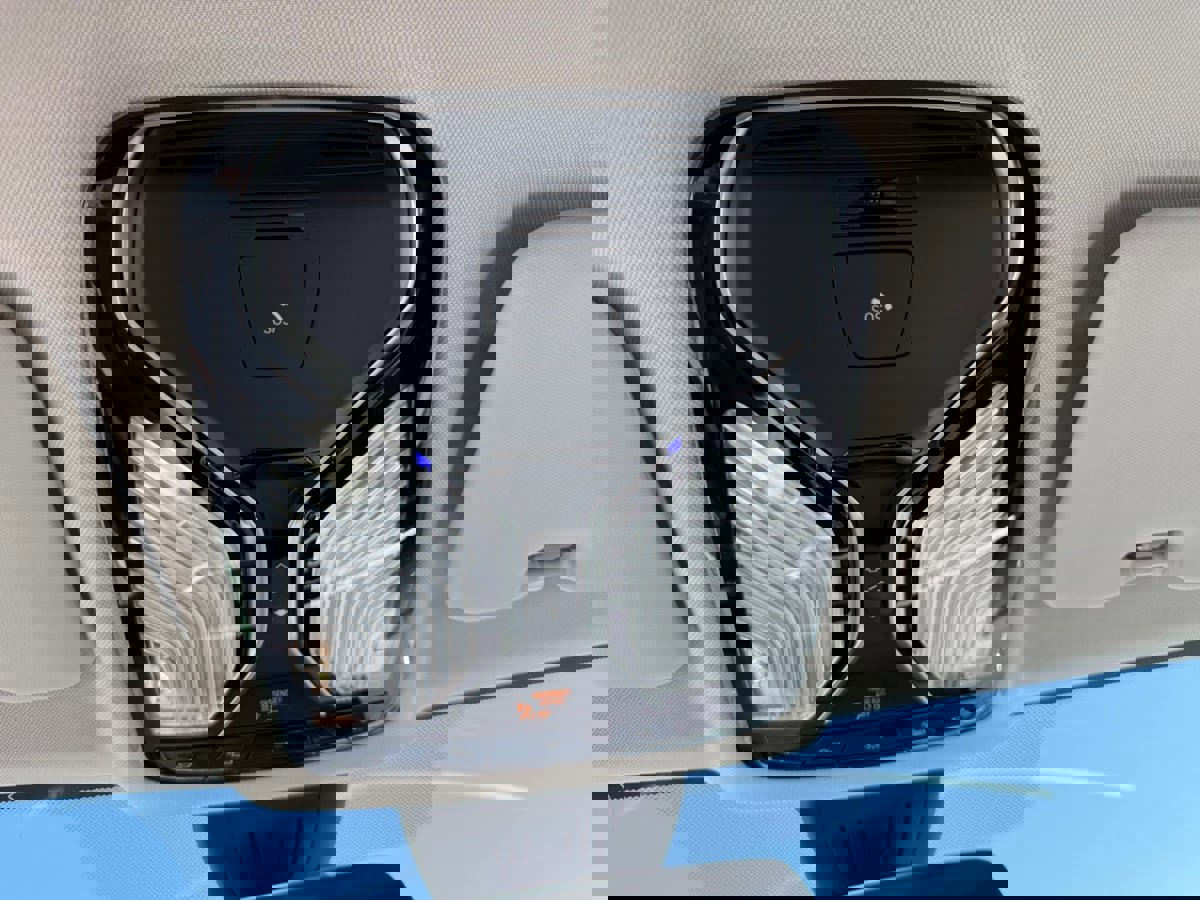 Used 2020 BMW X7 xDrive40i w/ Premium Package image 27