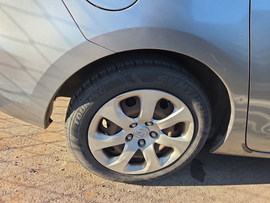 Used 2010 MAZDA MAZDA3 i Sport image 5