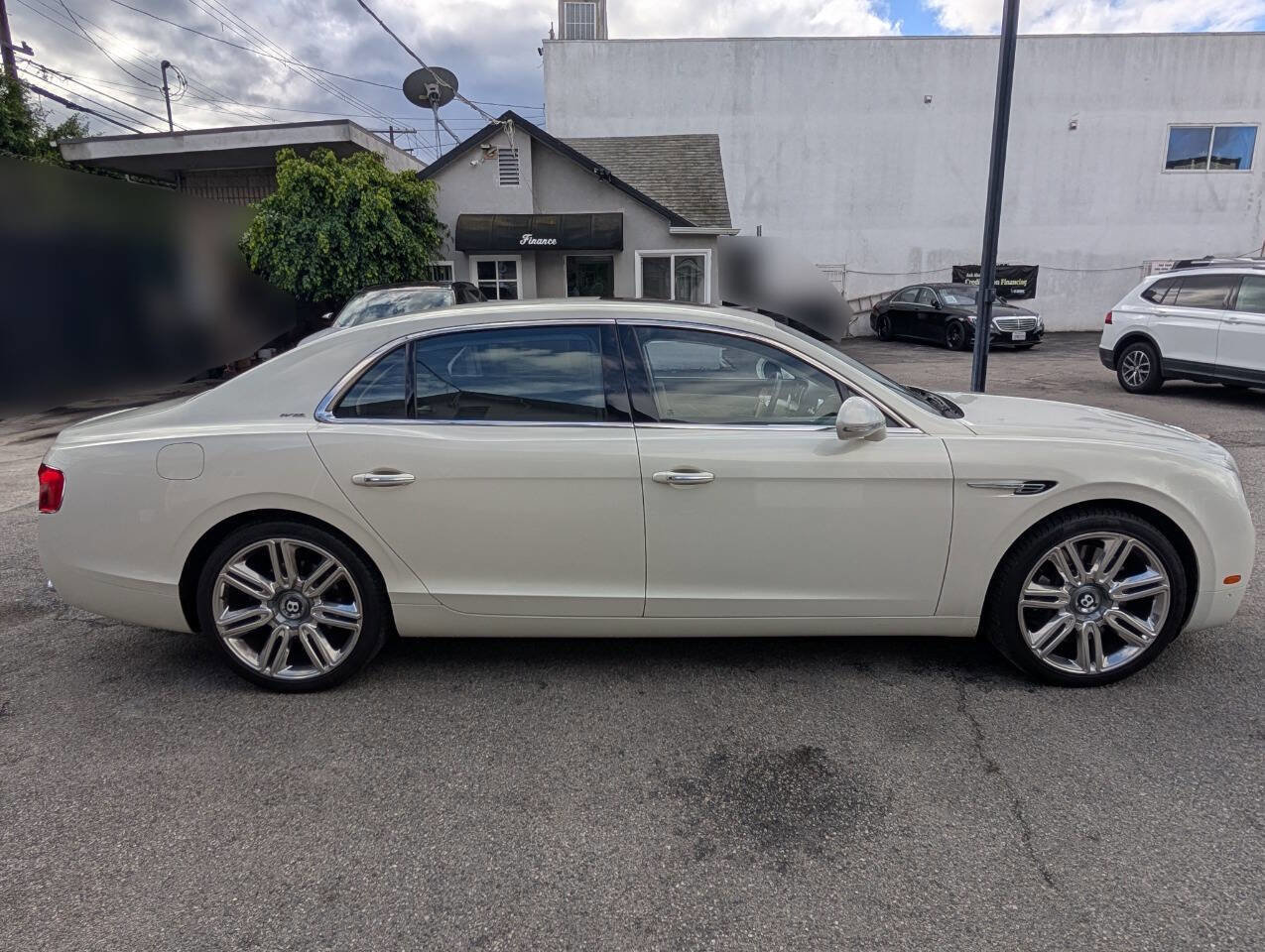 Used 2016 Bentley Flying Spur W12 AWD/4WD image 2