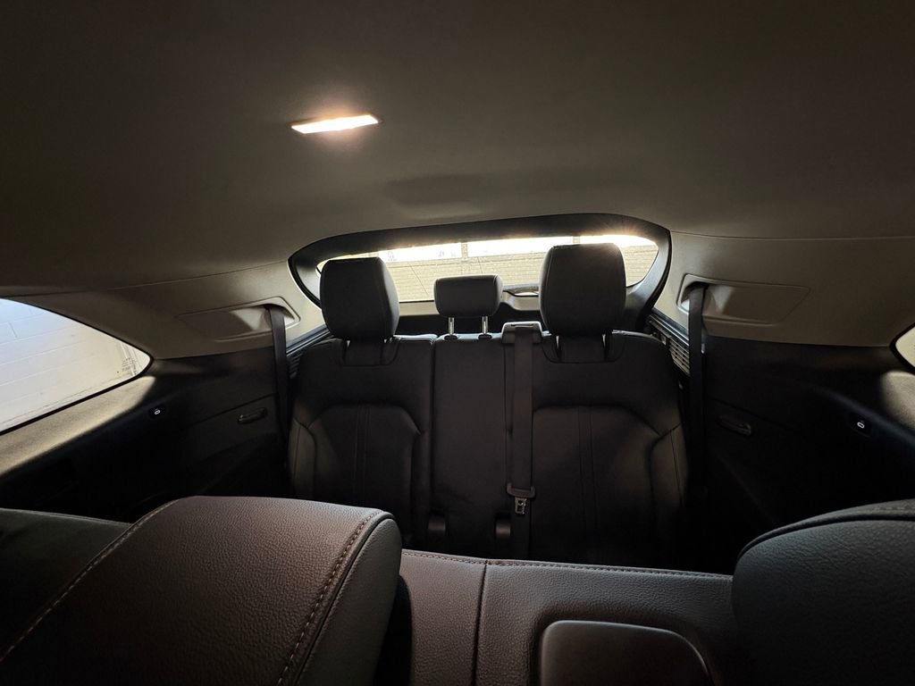 Used 2024 MAZDA CX-90 3.3 Turbo w/ Preferred Plus image 31