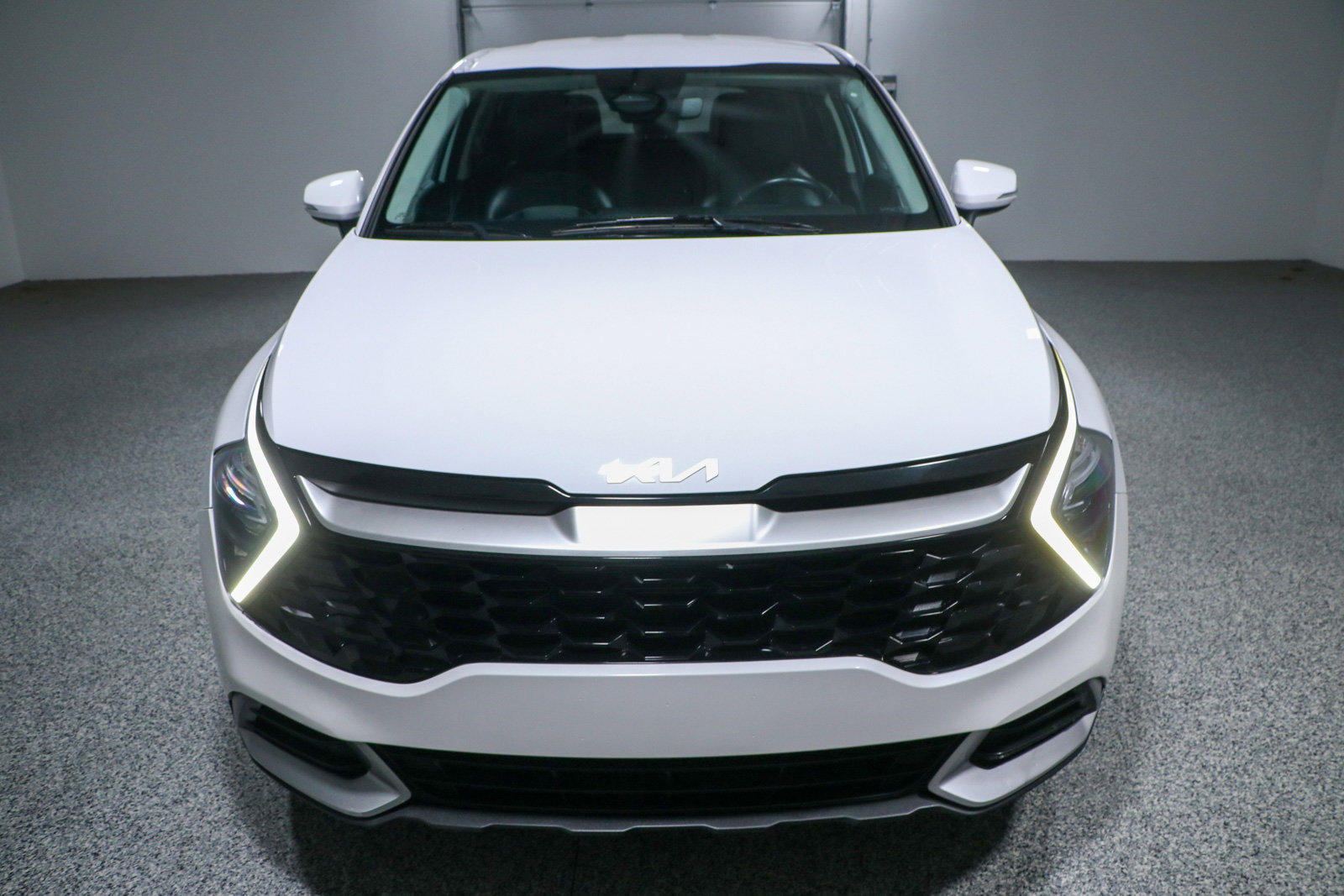 Used 2023 Kia Sportage EX image 4