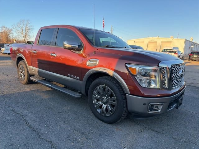 Used 2017 Nissan Titan Platinum Reserve image 3