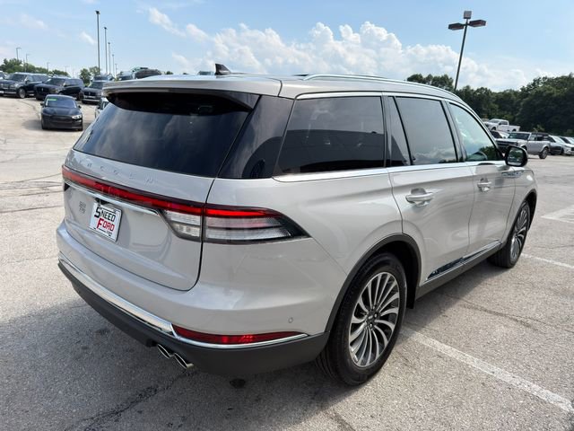 Used 2024 Lincoln Aviator Reserve w/ Equipment Group 201A AWD/4WD image 7