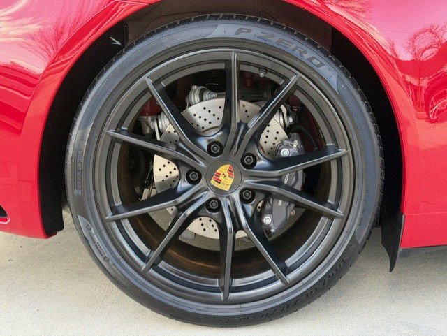 Used 2018 Porsche 911 Carrera image 20