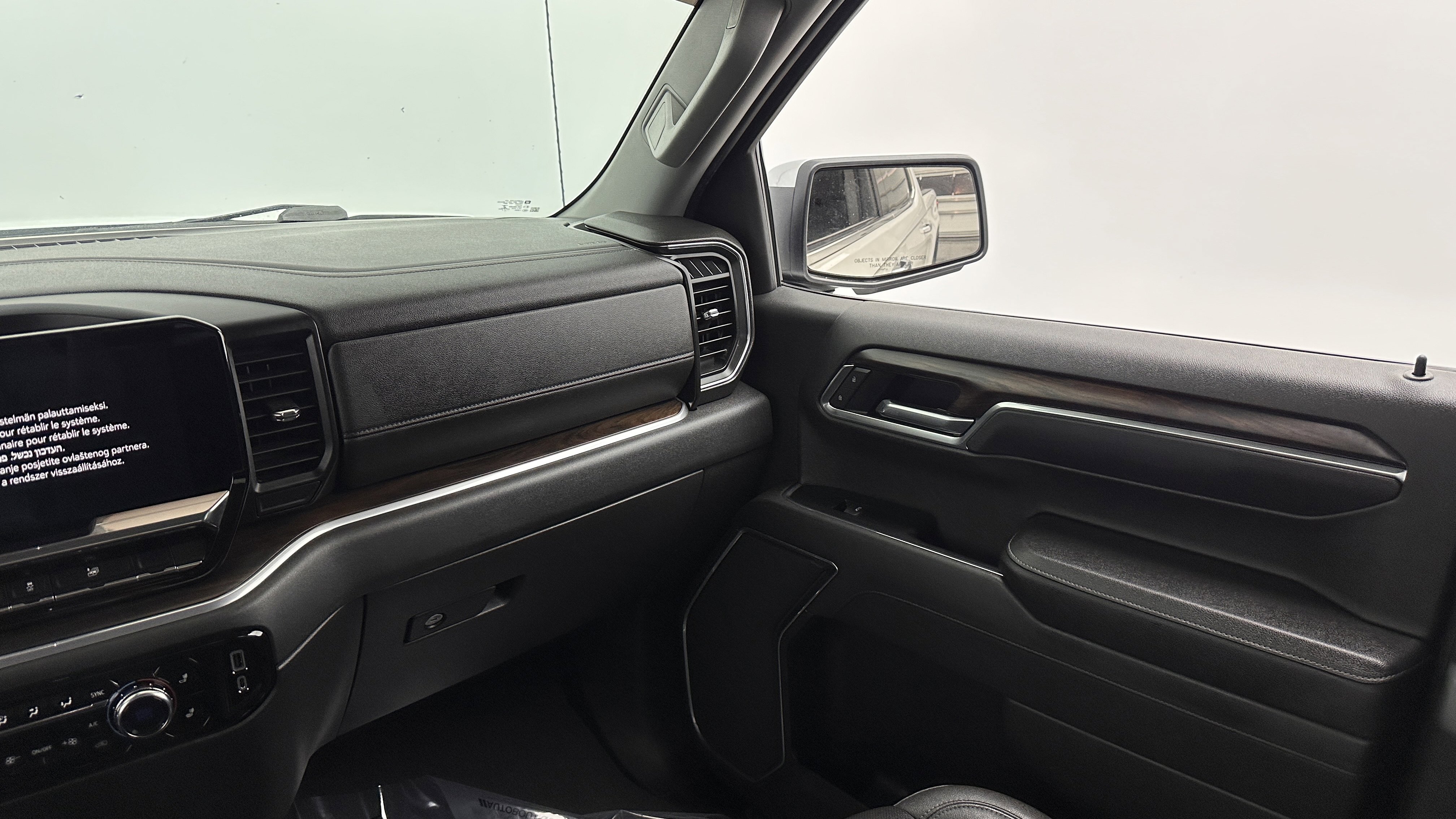 Used 2022 GMC Sierra 1500 SLT RWD image 27
