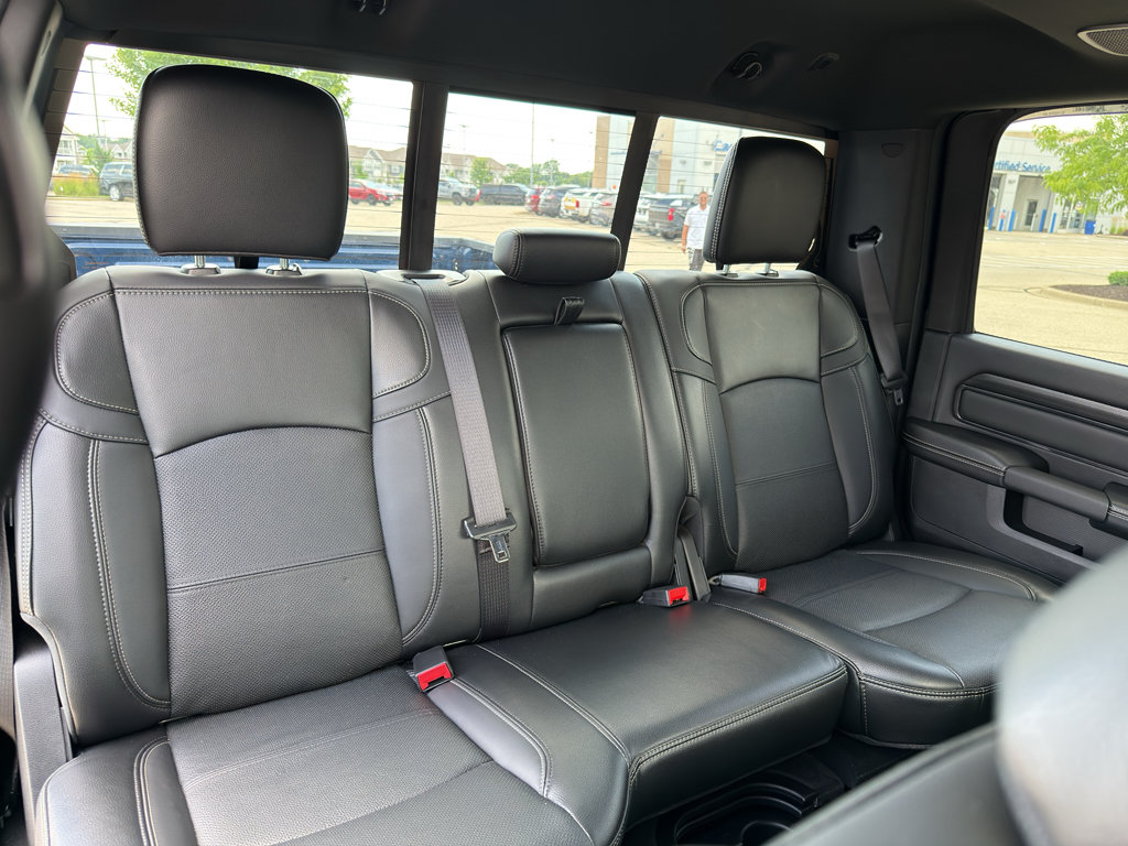 Used 2024 RAM 2500 Rebel AWD/4WD image 39
