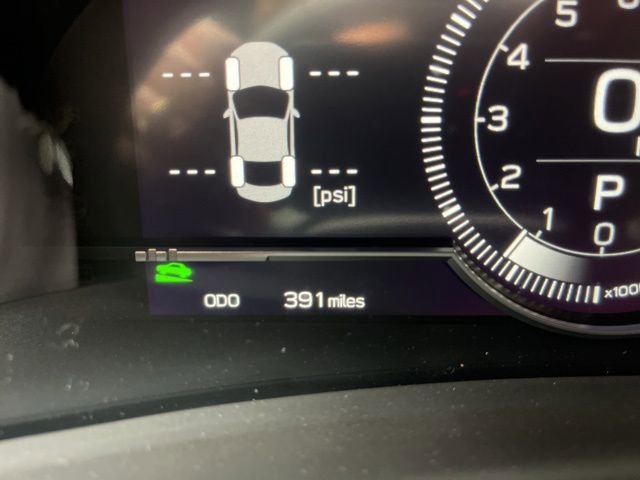 Used 2024 Toyota GR86 Premium image 8