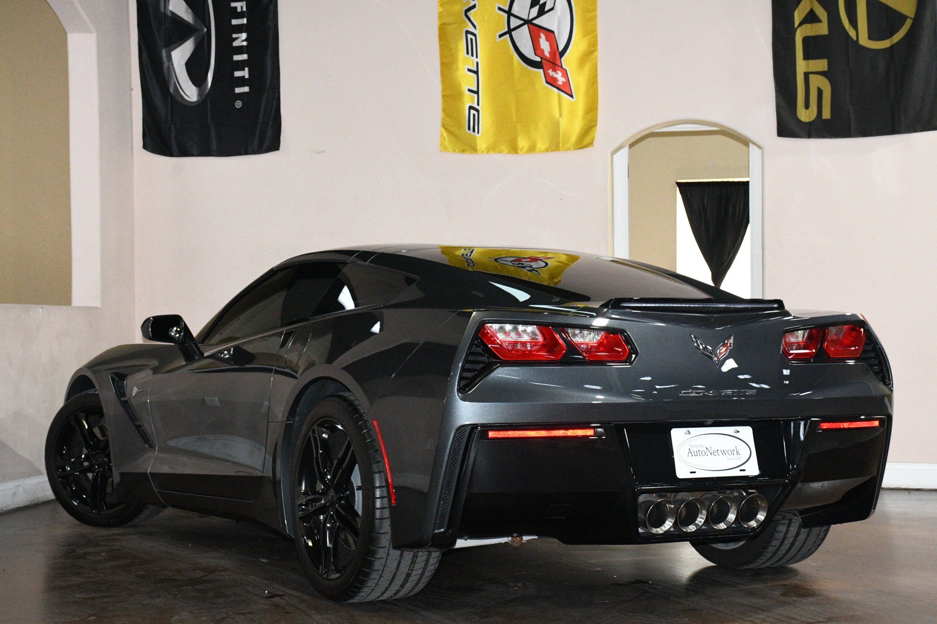 Used 2017 Chevrolet Corvette Stingray Coupe w/ 1LT RWD image 6