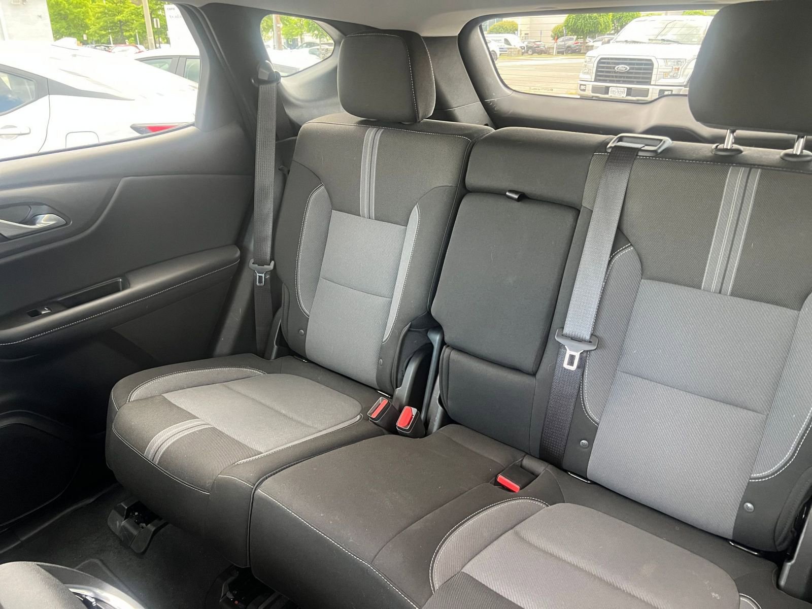 Used 2025 Chevrolet Blazer LT FWD image 40