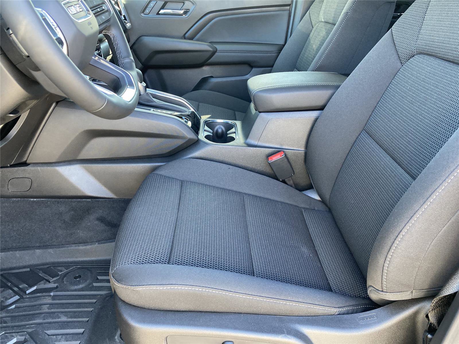 New 2026 GMC Canyon Elevation w/ Convenience Package image 22